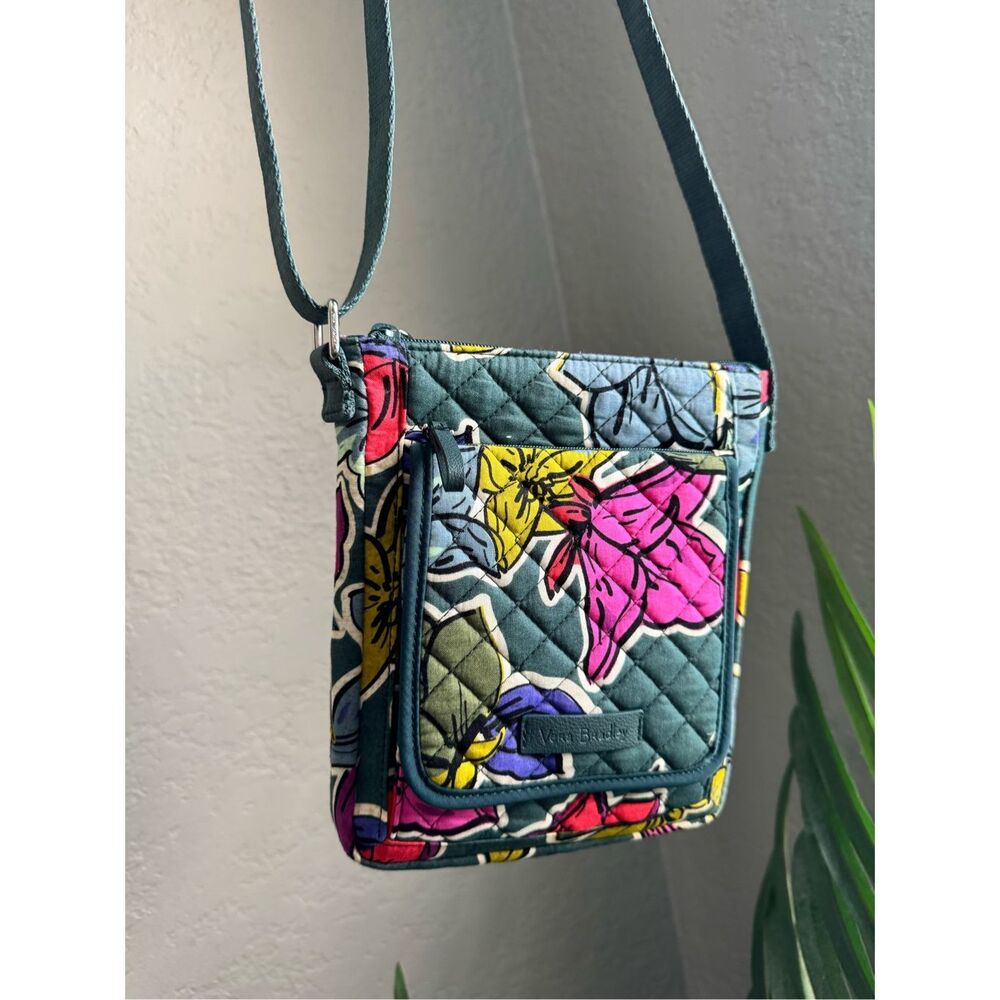 Vera Bradley Hipster Falling Flowers‎ Floral Crossbody Bag Wallet New